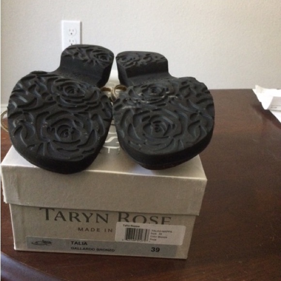 Taryn Rose Sandals - Picture 3 of 3